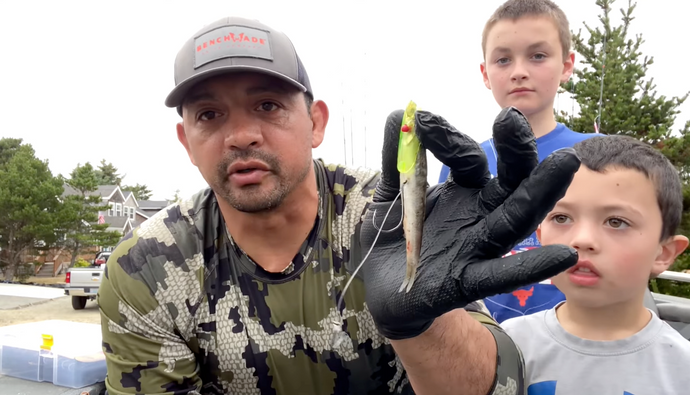 How To Catch Salmon At Buoy 10. Three Best Anchovy Rigs/Set-ups For Buoy 10 Salmon Fishing