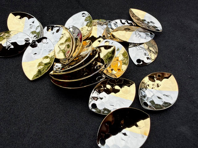 Load image into Gallery viewer, #3 CA “Two Face”  Spinner Blade (Single Blade)
