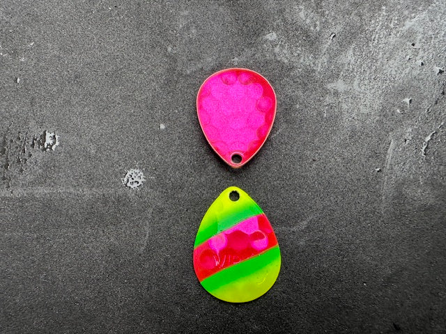 Load image into Gallery viewer, #3 "Pink Goblin" Spinner Blade (single blade)
