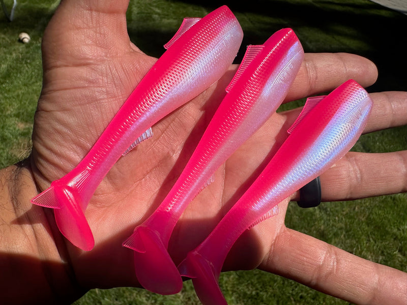 Load image into Gallery viewer, 4.5” VIP “Pearl/Pink” Swim Bait (3 pack)
