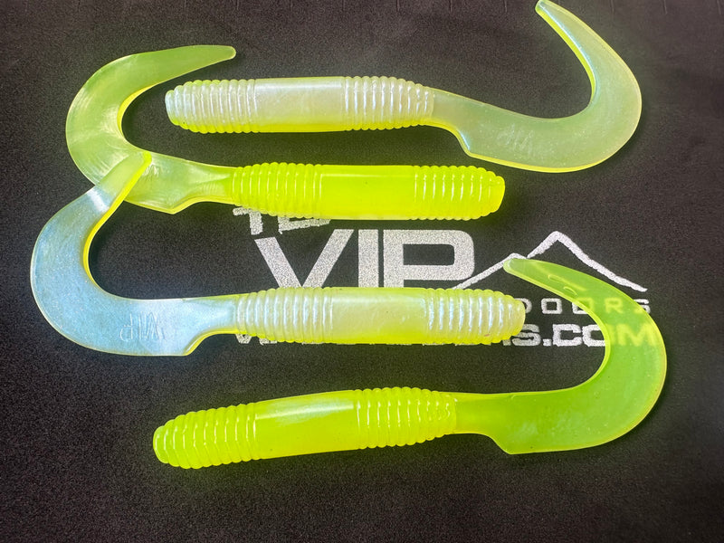 Load image into Gallery viewer, 6&quot; &quot;Chartreuse Pearl&quot; Curly Tail - (Single Bait)

